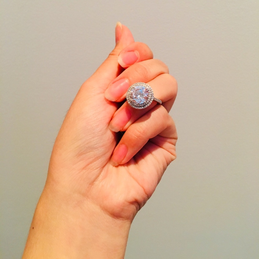 Swarovski Round Ring